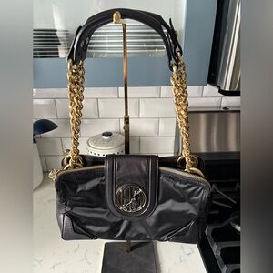Henri Bendel Lizzy Shoulder Bag. EUC.